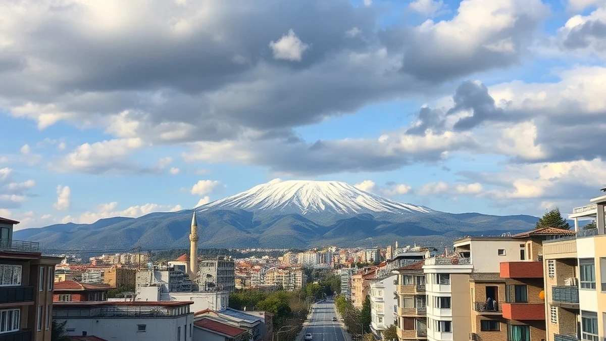 Kayseri'de Sıcaklıklar Zirve Yapacak: Hafta Sonu İçin Sağanak Yağış Sürprizi Geliyor